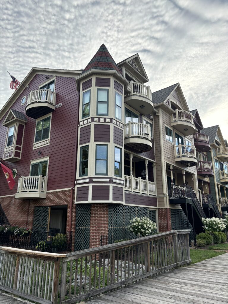 Vintage looking burgundy and cream condos in the Occoquan Waterfton