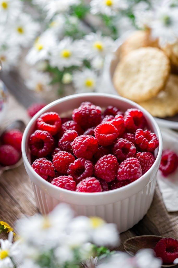 Close-up of raspberries in Bowl