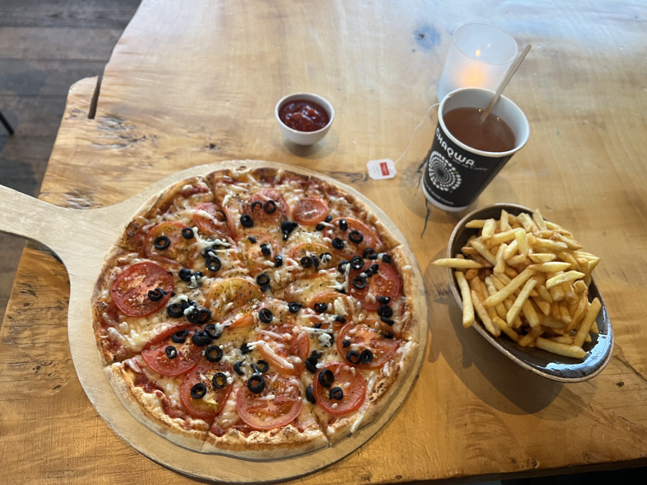 Pizza and fries at a rest stop in Iceland at Golden Circle 